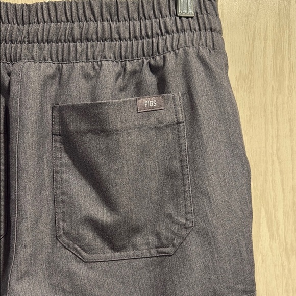 Figs Straight Leg Scrub Pants - Picture 6 of 9